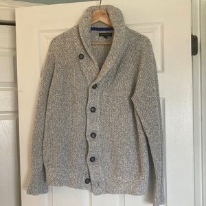 Banana Republic Men’s Button Down Sweater